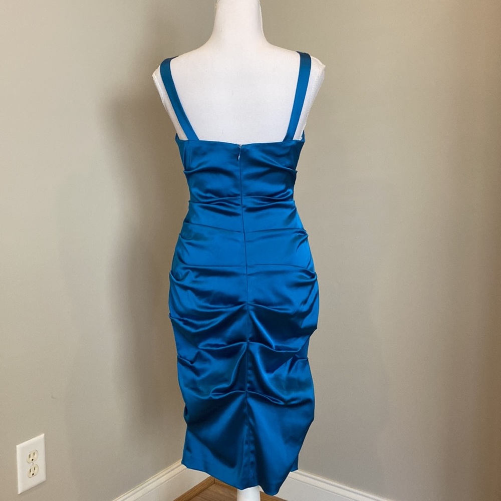 Peacock Blue Cocktail V-Neck Dress, Ruched, Form-Fitting - Picture 7 of 9